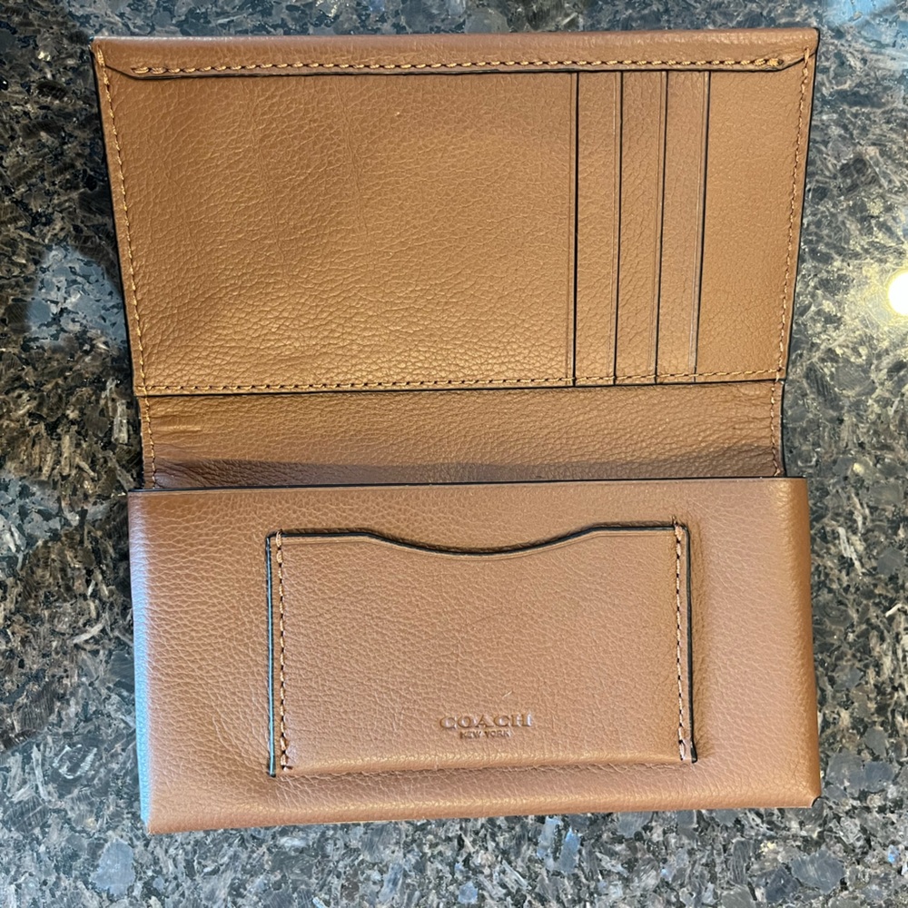 Coach Small Brown Pebble Leather Breast Pocket Wallet / Cell Phone Sleeve NWOT - Picture 3 of 5